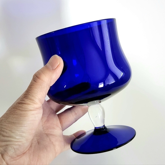 Set of 2  Vintage cobalt blue goblets, wine glasses, royal blue drinkware -12oz - Picture 6 of 9